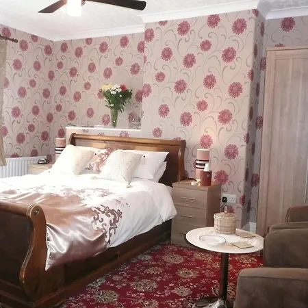 Bed & Breakfast Cherry Blossom Whitby