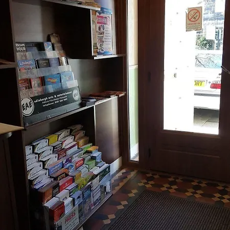 Cherry Blossom Pensión