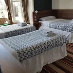 Cherry Blossom Guest house 4*