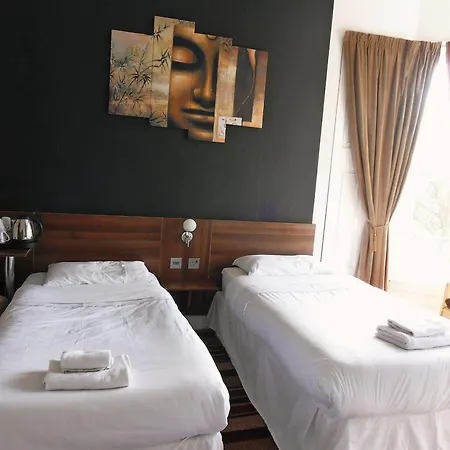 Cherry Blossom 4* Whitby